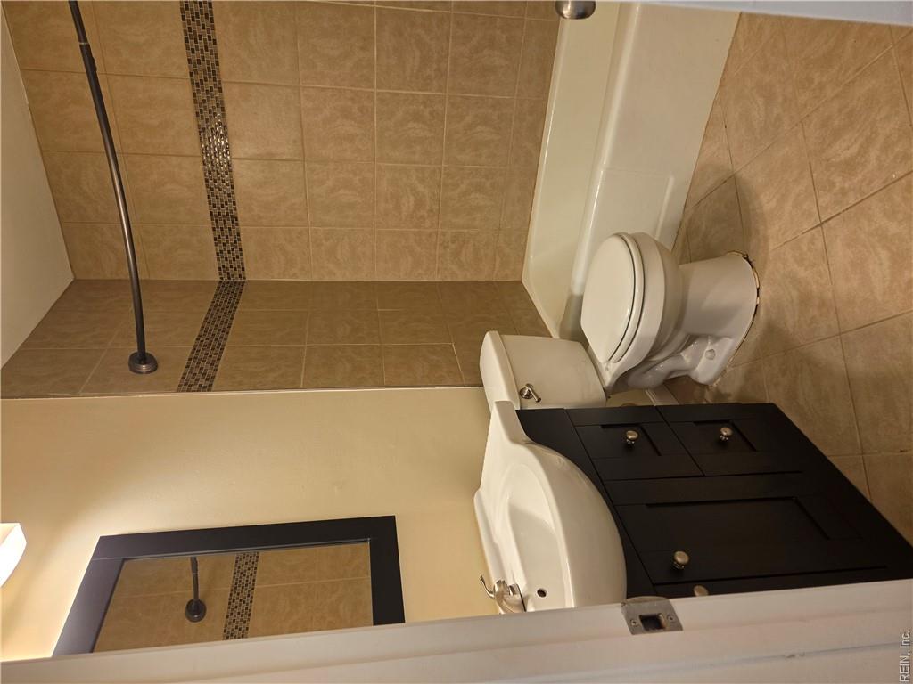 3232 Sir Meliot Dr Property Photo 24