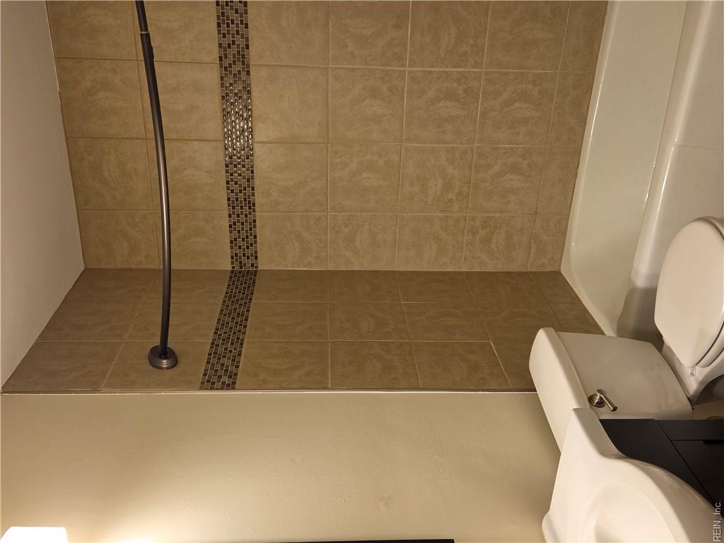 3232 Sir Meliot Dr Property Photo 25