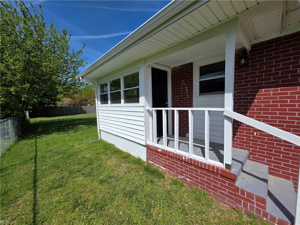 303 Dover Rd Property Photo 18