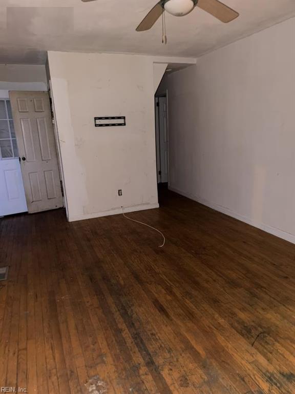 1808 Croyden Rd Property Photo 10