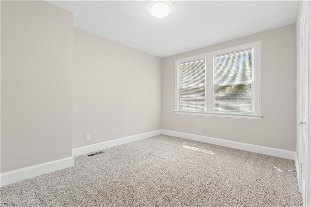 119 N Shore Rd Property Photo 18