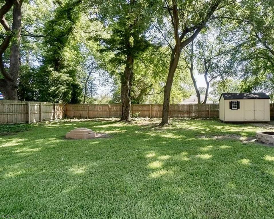 3668 Hyde Cir Property Photo 3