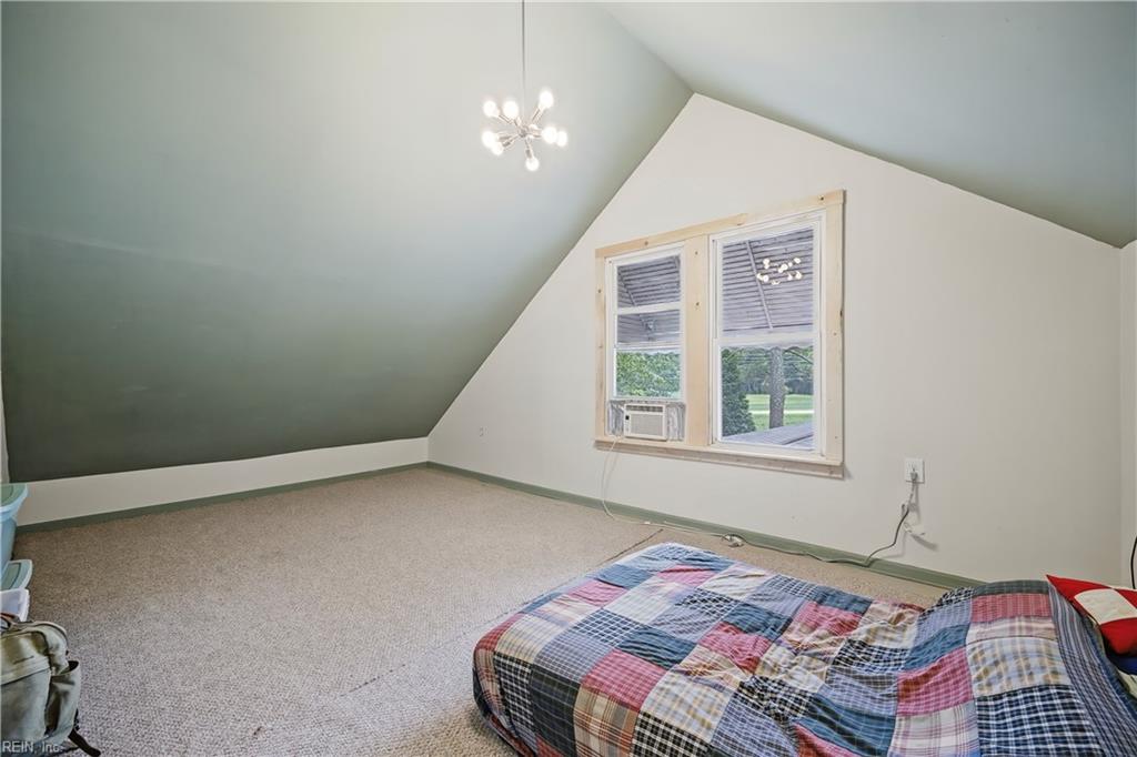 1303 Turnpike Rd Property Photo 18