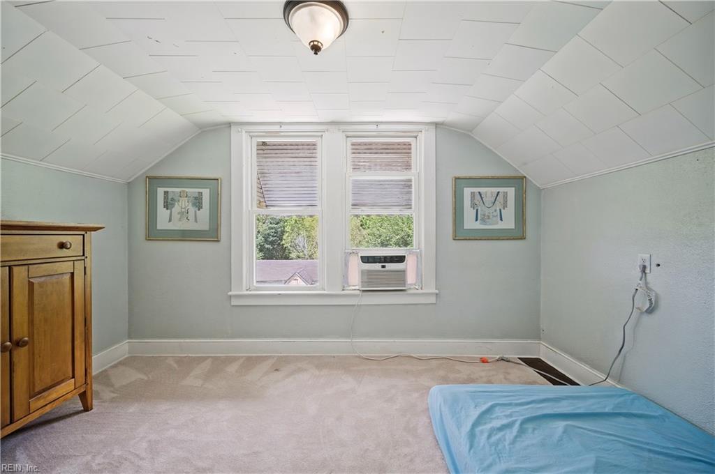 1303 Turnpike Rd Property Photo 19