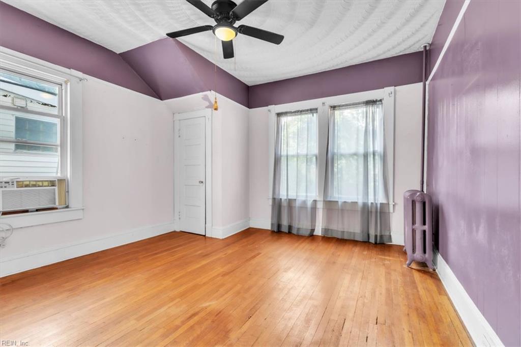 240 Lucile Ave Property Photo 24