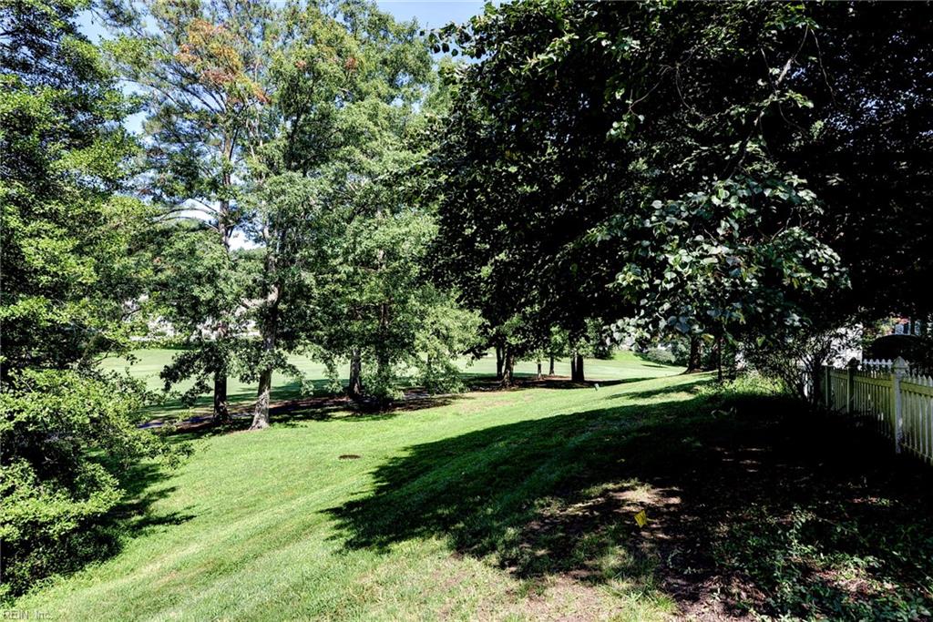 230 Par Dr Property Photo 33