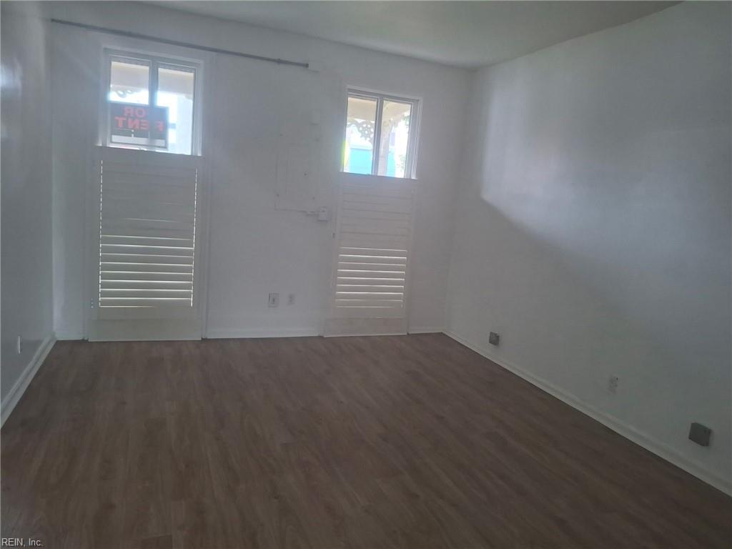 27 E Mellen St Property Photo 18
