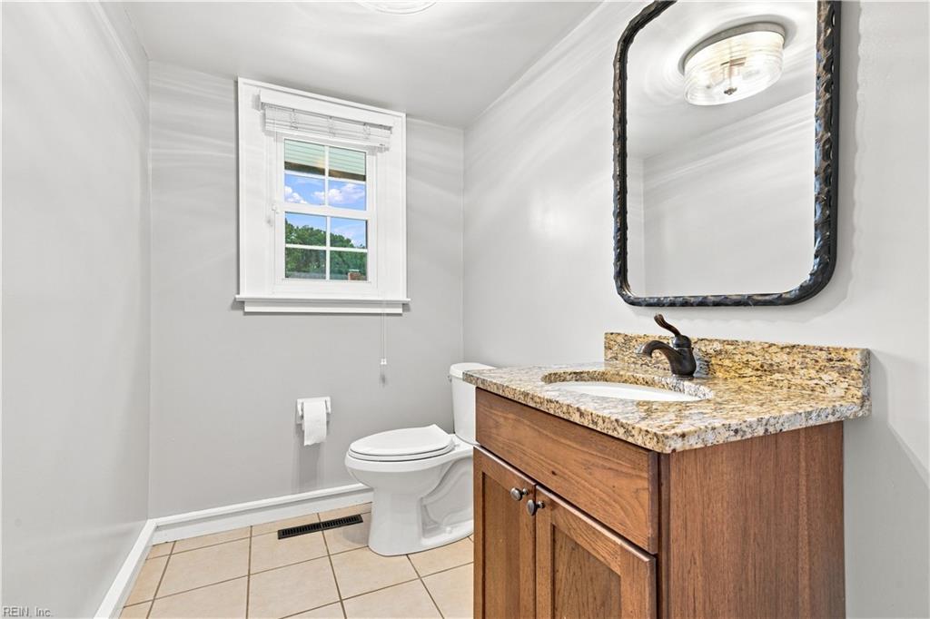 1032 Yardley Lndg Property Photo 11