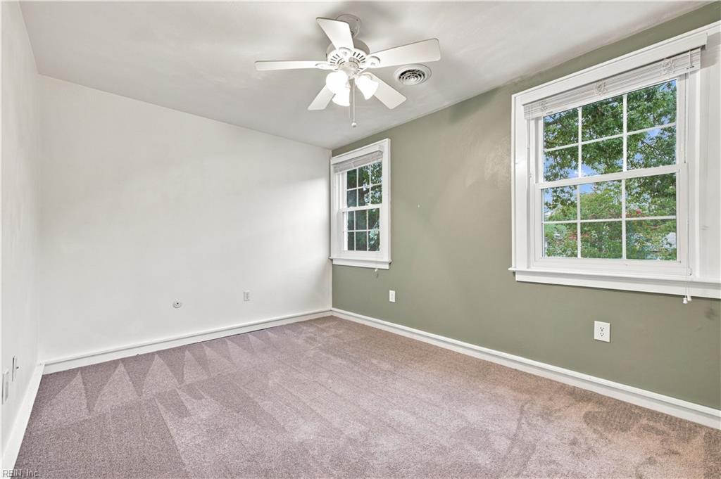 1032 Yardley Lndg Property Photo 18