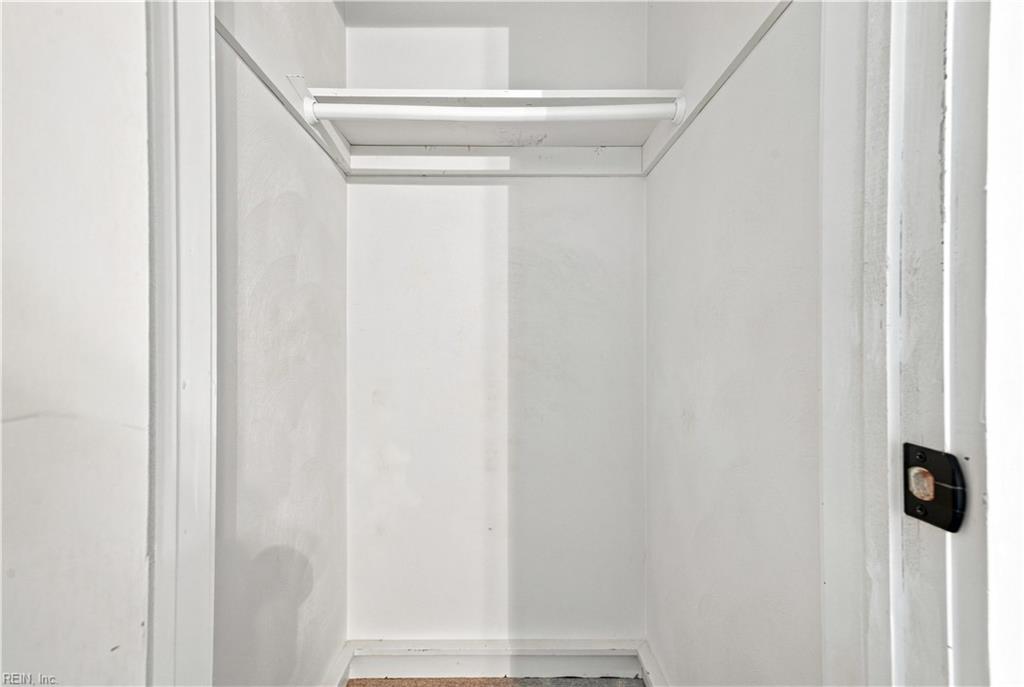 1032 Yardley Lndg Property Photo 19