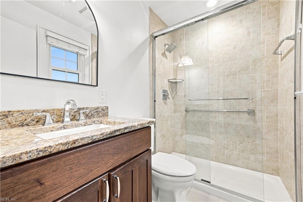 1032 Yardley Lndg Property Photo 23