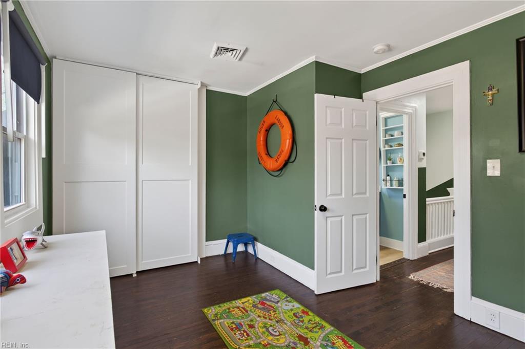 4306 Newport Ave Property Photo 32
