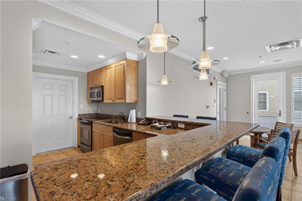 3800 Dupont Cir Property Photo 39