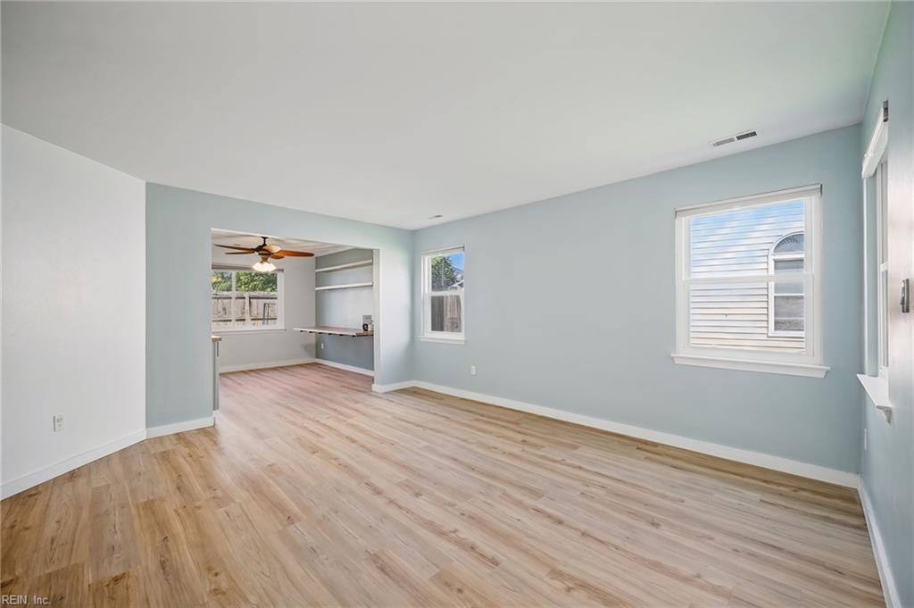 505 Summer Lake Ln Property Photo 11
