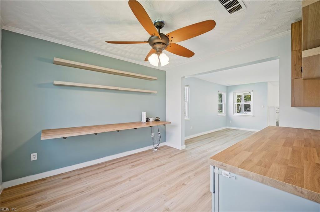 505 Summer Lake Ln Property Photo 20