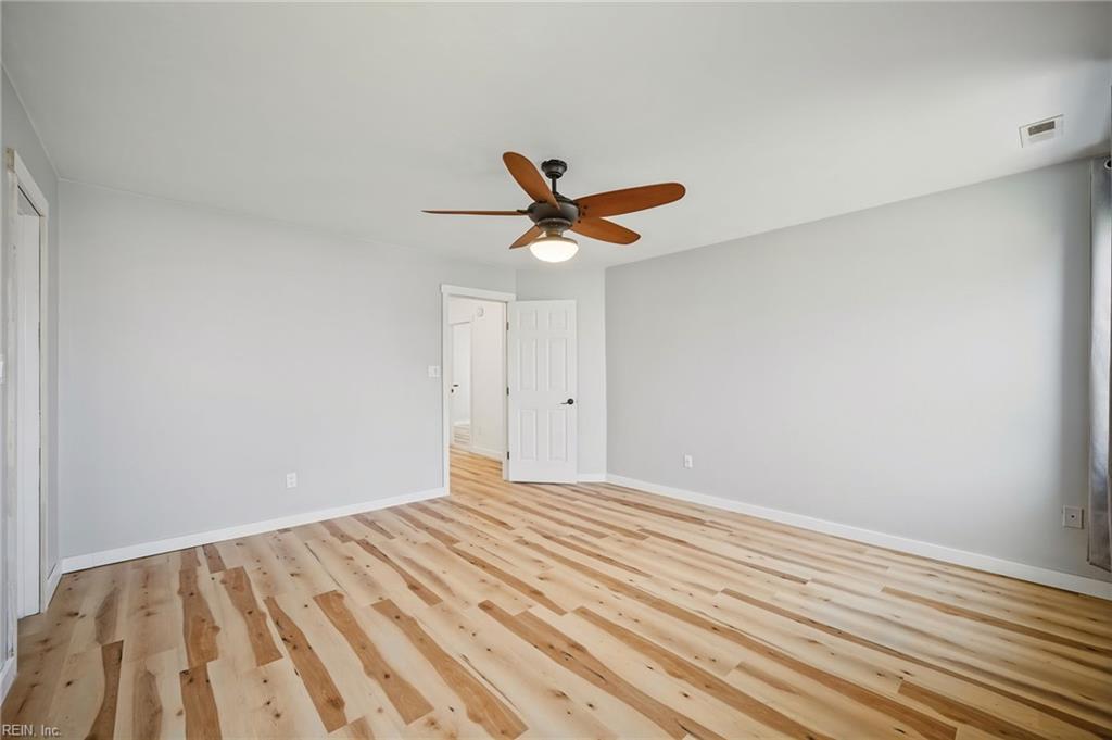 505 Summer Lake Ln Property Photo 28