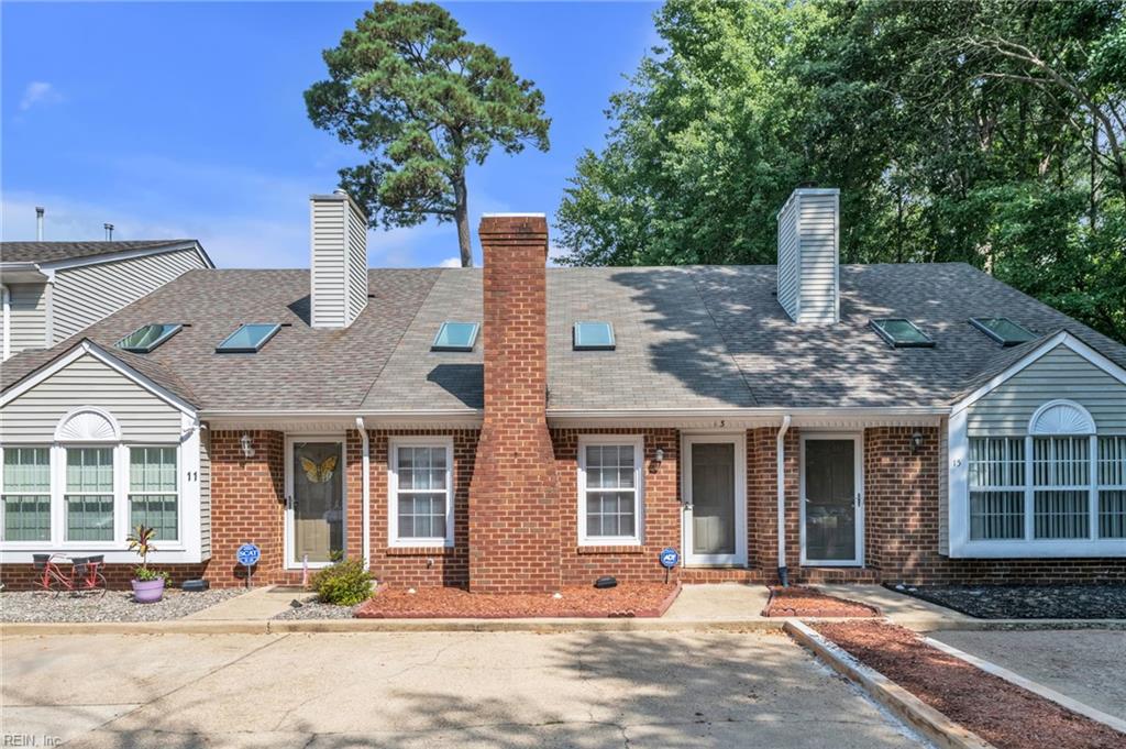 13 Hackberry Pl Property Photo 1