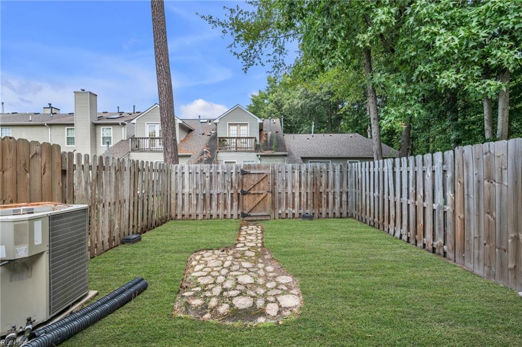 13 Hackberry Pl Property Photo 28