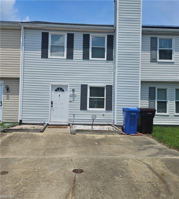 3202 Clover Rd E Property Photo 2