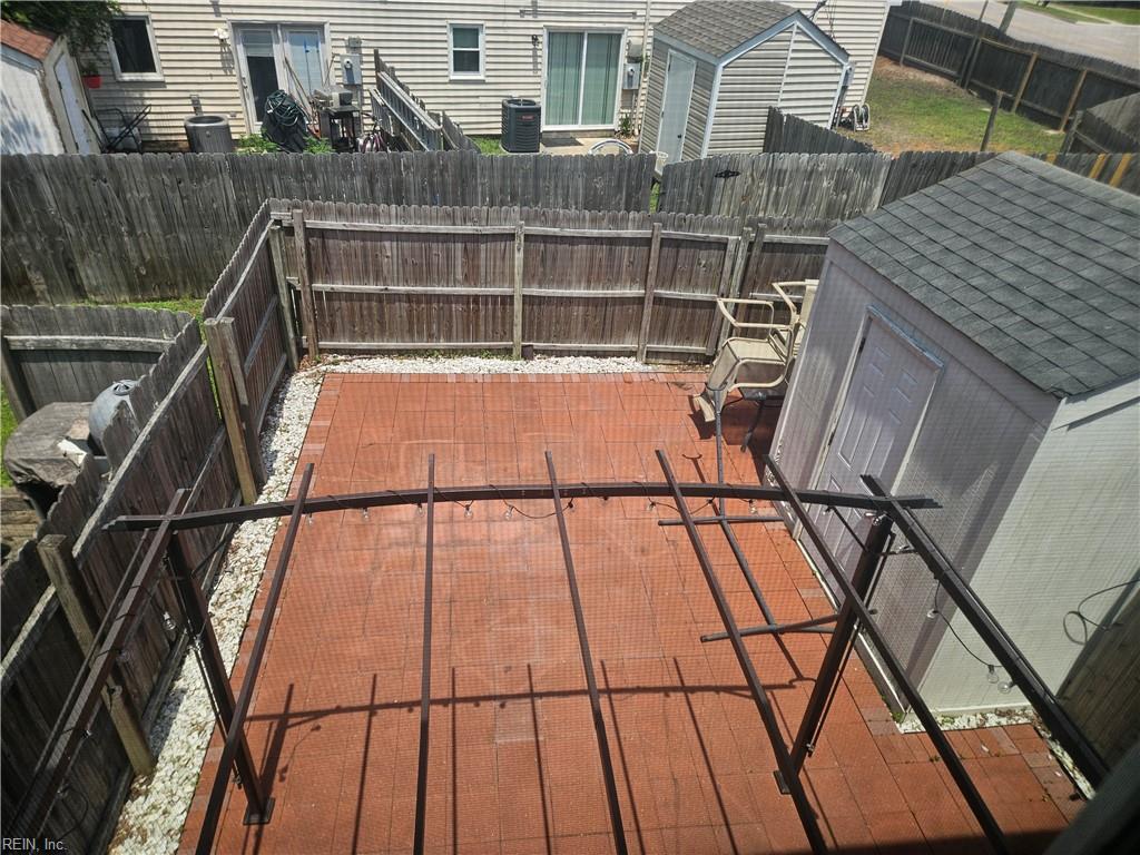 3202 Clover Rd E Property Photo 24
