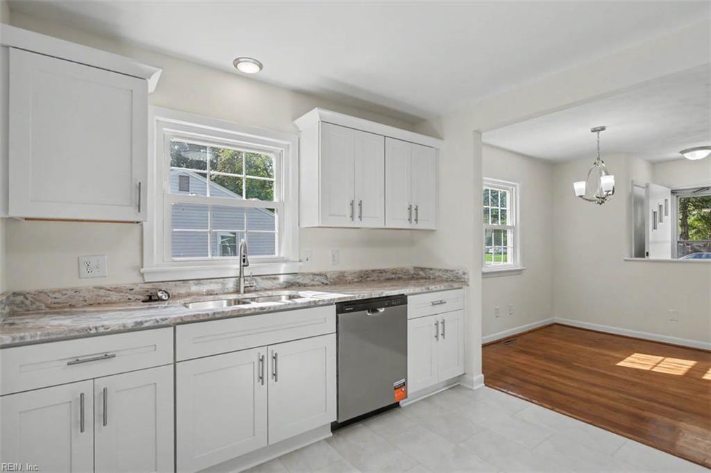 798 Old Oyster Point Rd Property Photo 16
