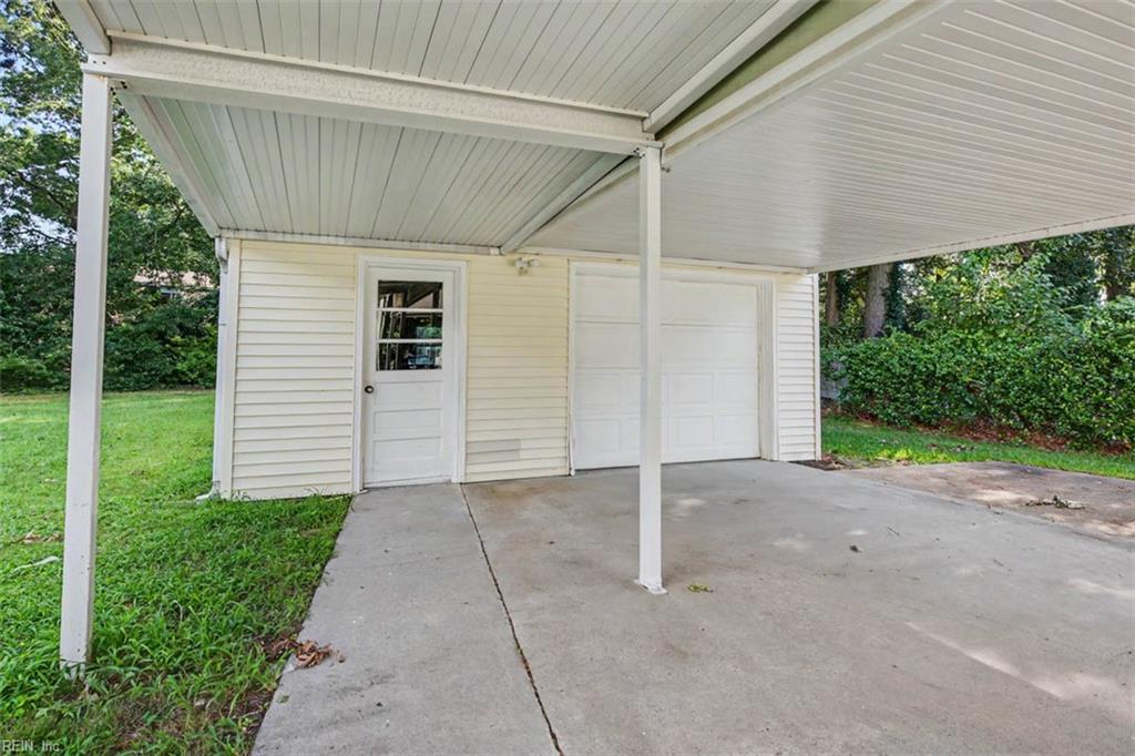 798 Old Oyster Point Rd Property Photo 30