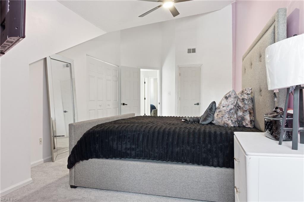 176 Wexford Dr E Property Photo 17