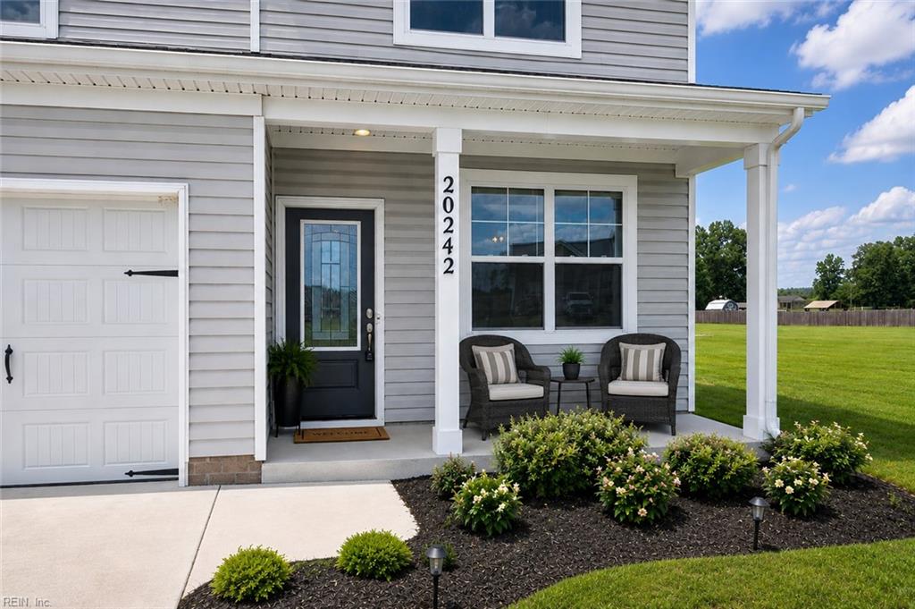 20242 Spring Branch Ct Property Photo 2