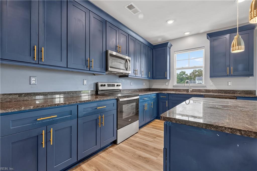 20242 Spring Branch Ct Property Photo 17