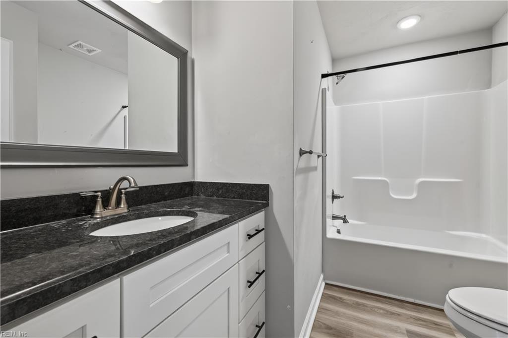 20242 Spring Branch Ct Property Photo 32