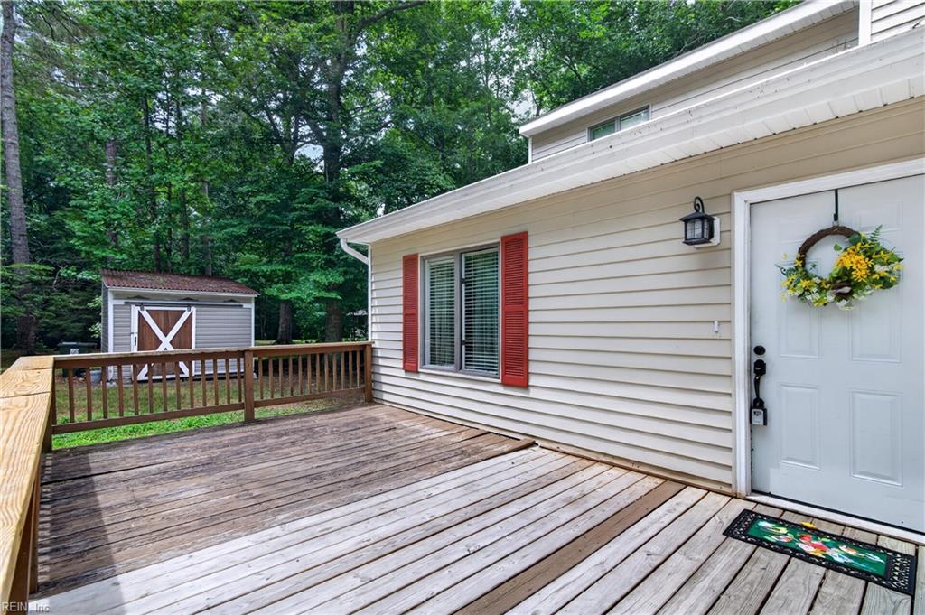 16056 Carroll Bridge Rd Property Photo 2