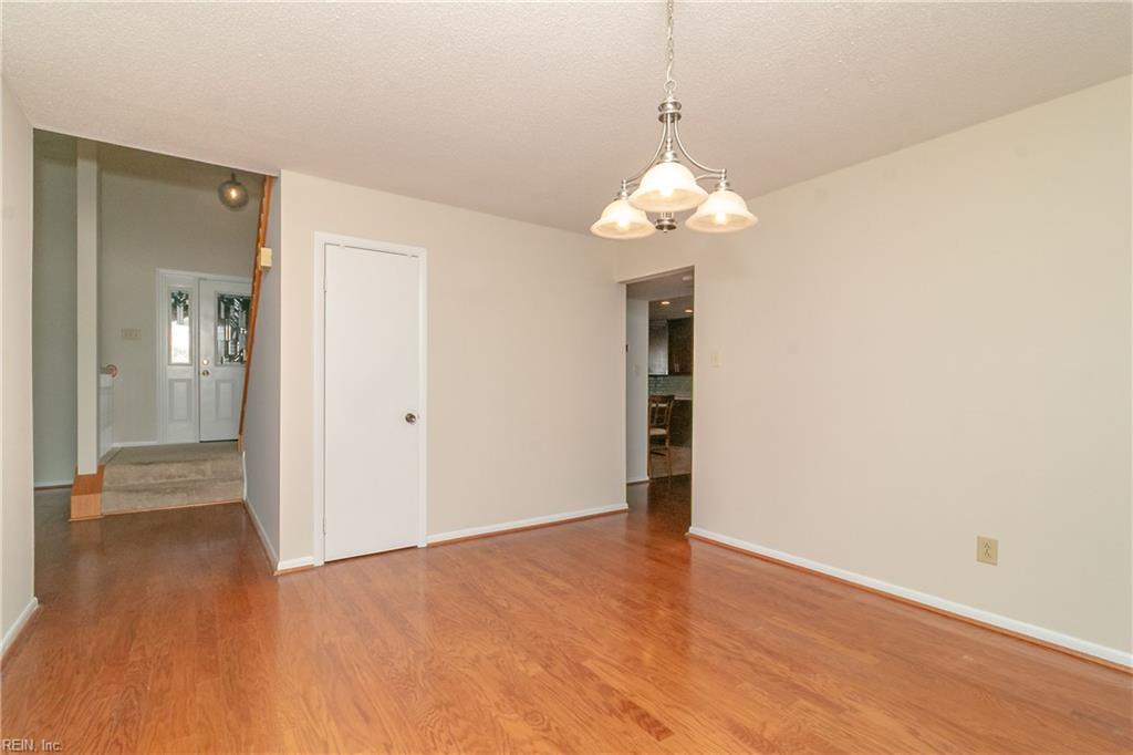 1553 Edgewater Dr Property Photo 18