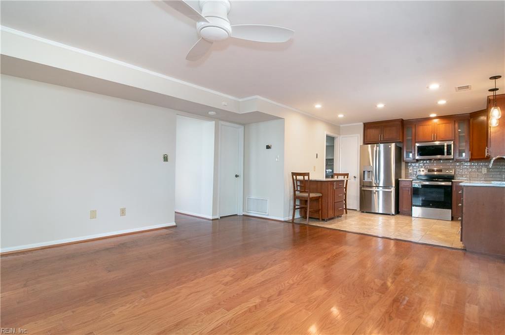1553 Edgewater Dr Property Photo 19