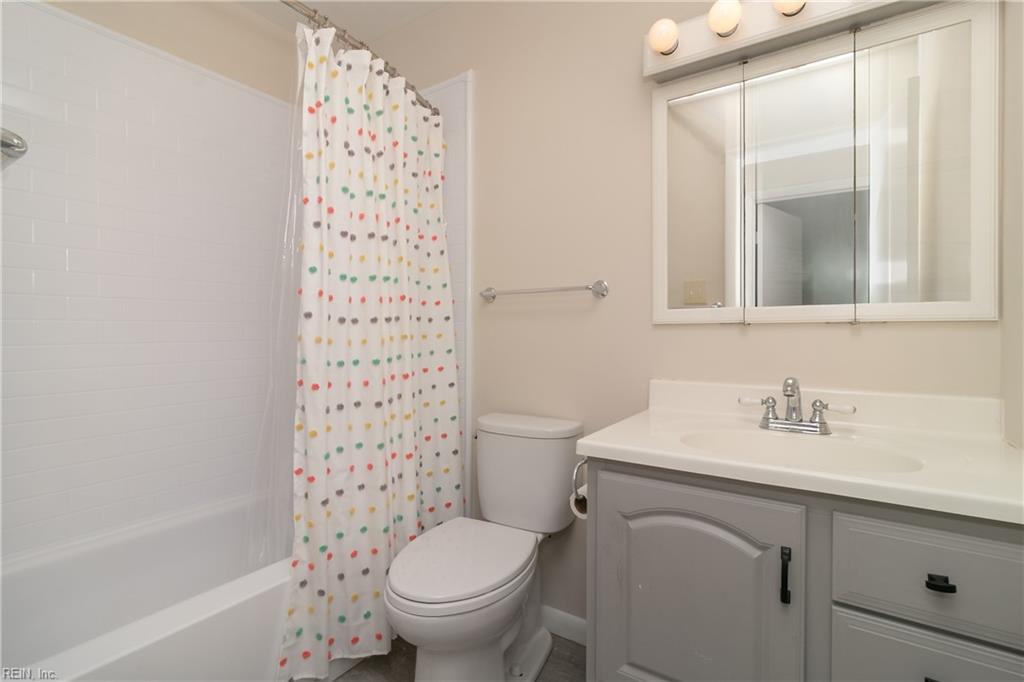1553 Edgewater Dr Property Photo 38