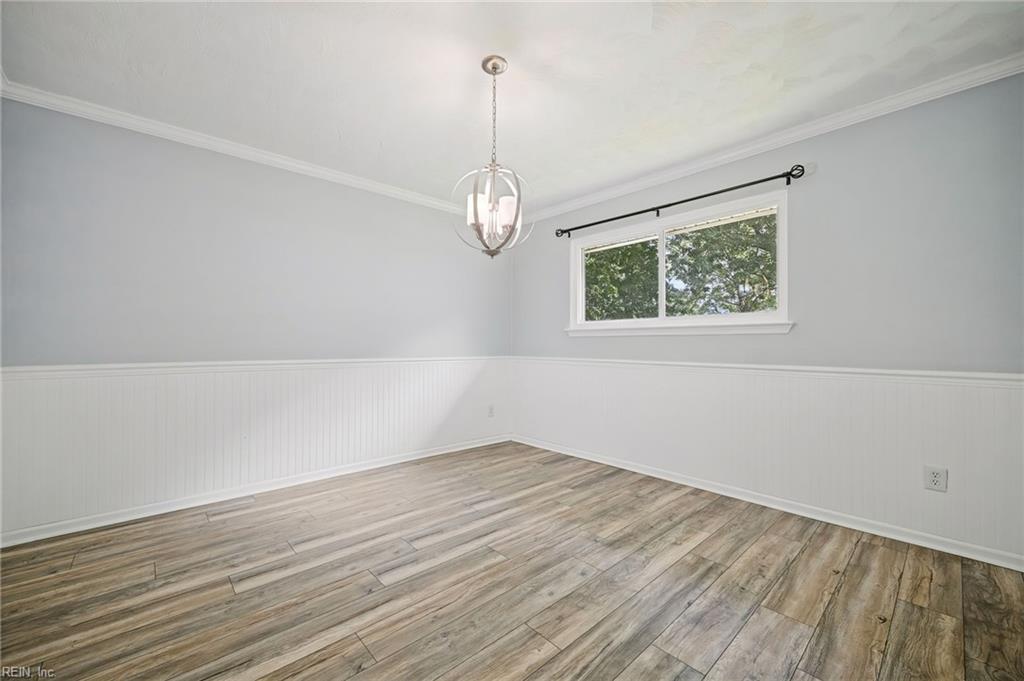 1424 Planting Ct Property Photo 6
