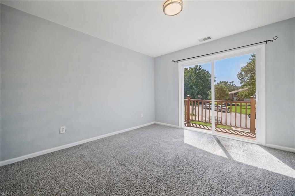 1424 Planting Ct Property Photo 22