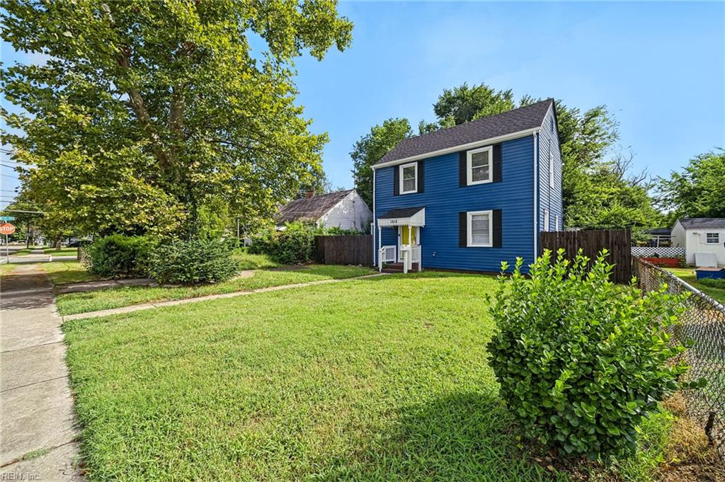 1512 Rolfe Pl Property Photo 3
