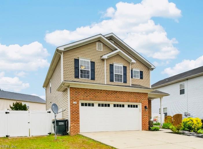 114 Cotswold Ct Property Photo 3