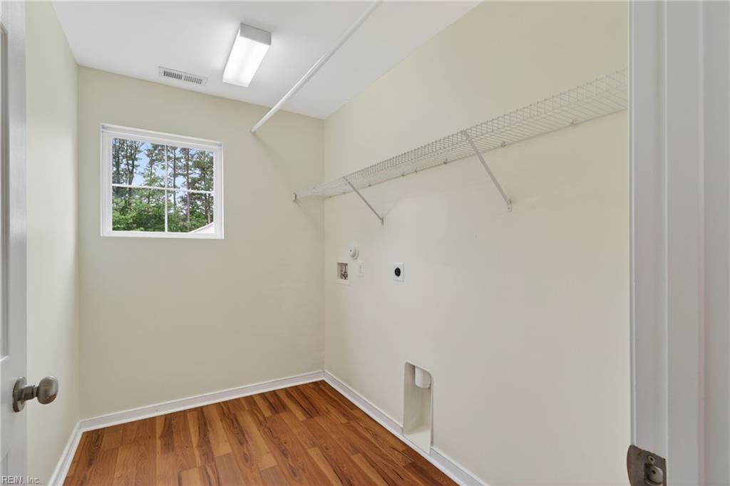 114 Cotswold Ct Property Photo 20