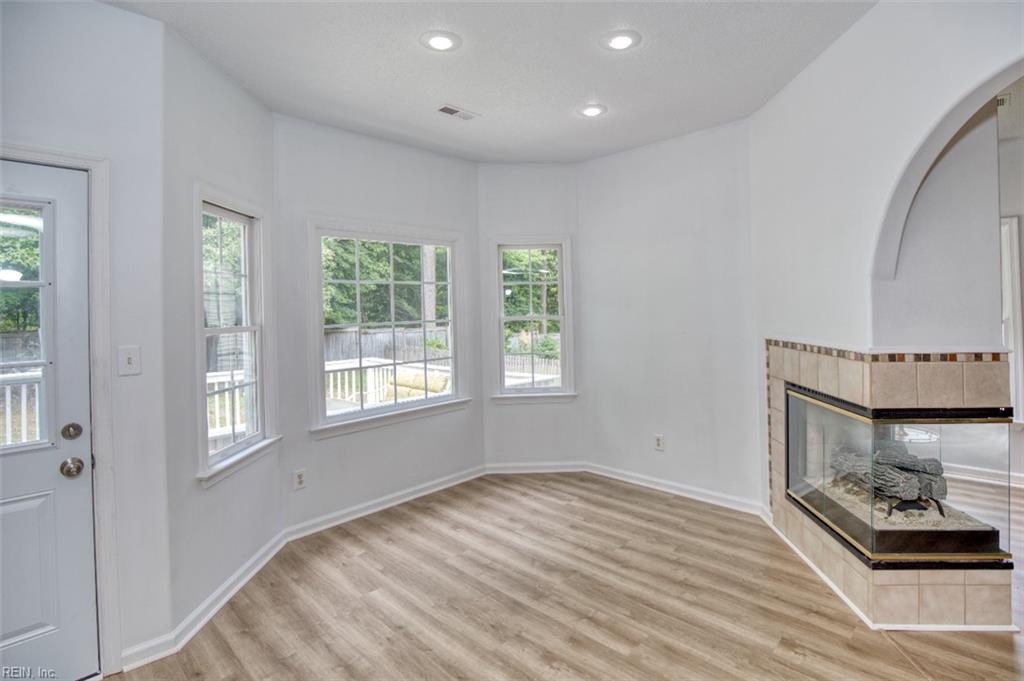 3901 Renick Ln Property Photo 14