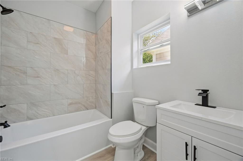 1311 Reservoir Ave Property Photo 14