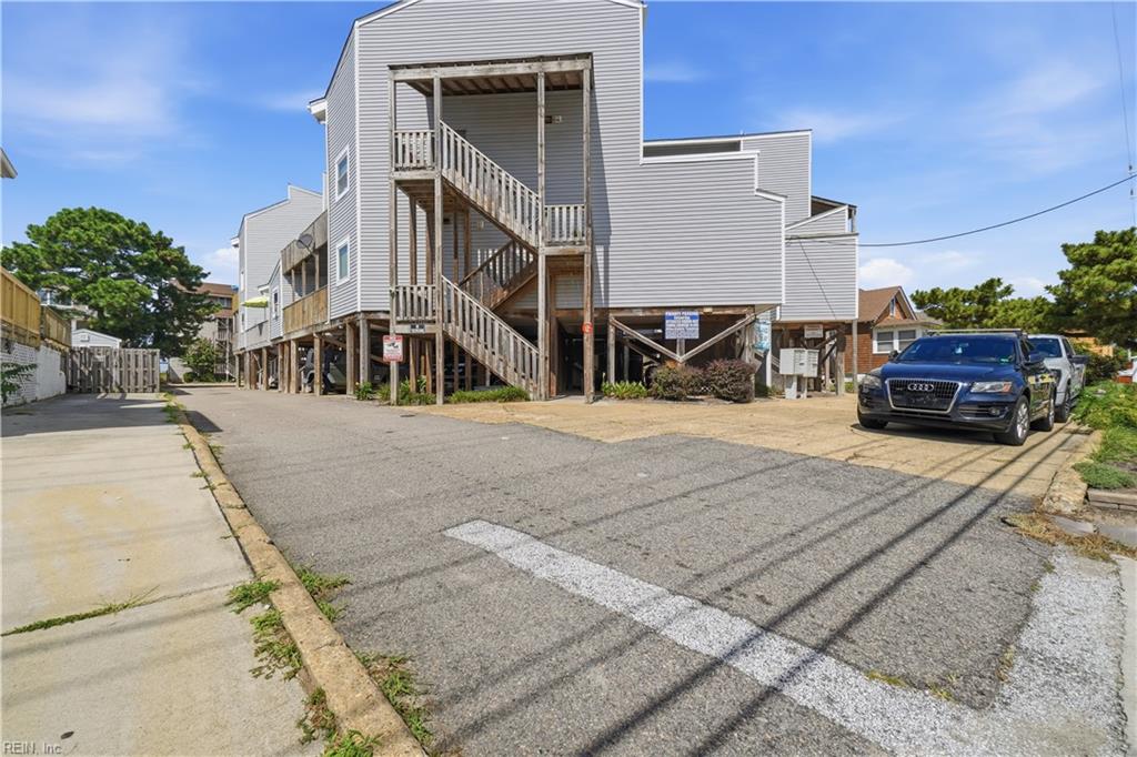 1326 W Ocean View Ave Property Photo 10