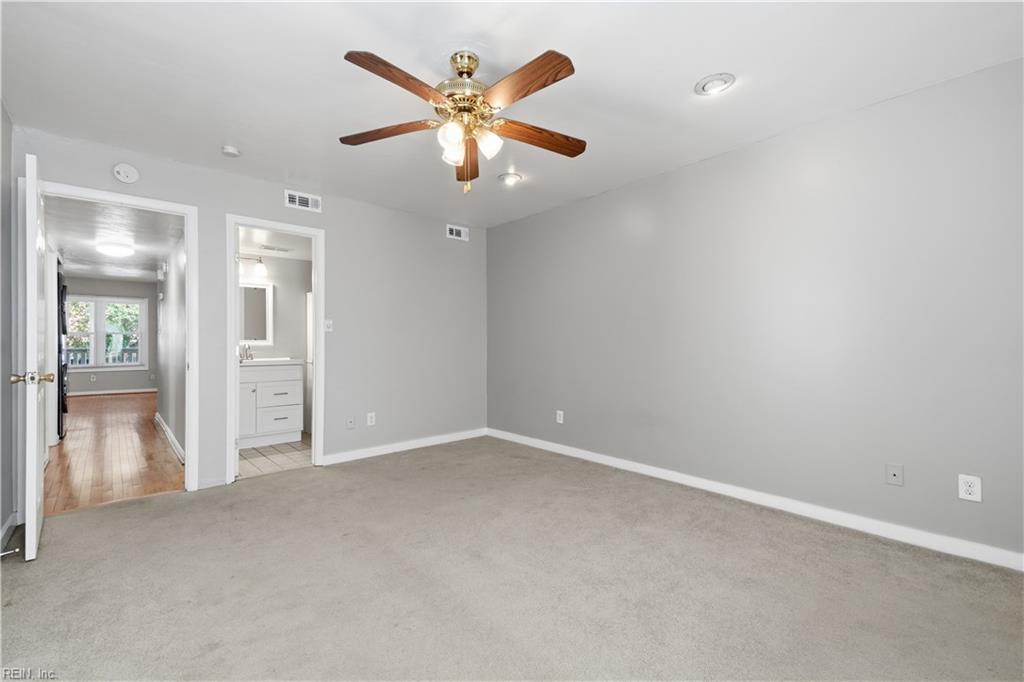 1326 W Ocean View Ave Property Photo 22