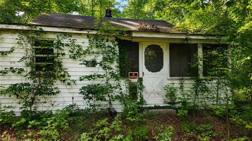 9225 Diascund Rd Property Photo 1
