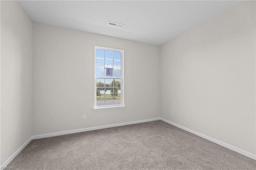 186 Freeman Dr Property Photo 10