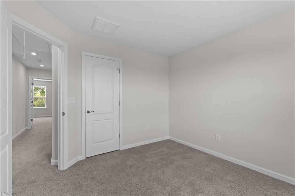 186 Freeman Dr Property Photo 15