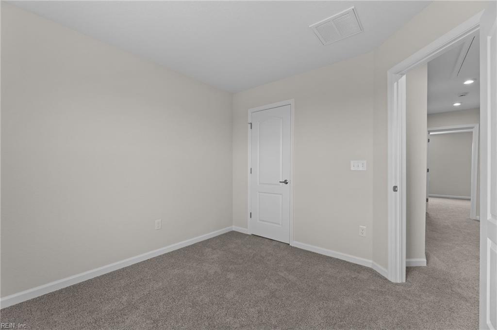 186 Freeman Dr Property Photo 16