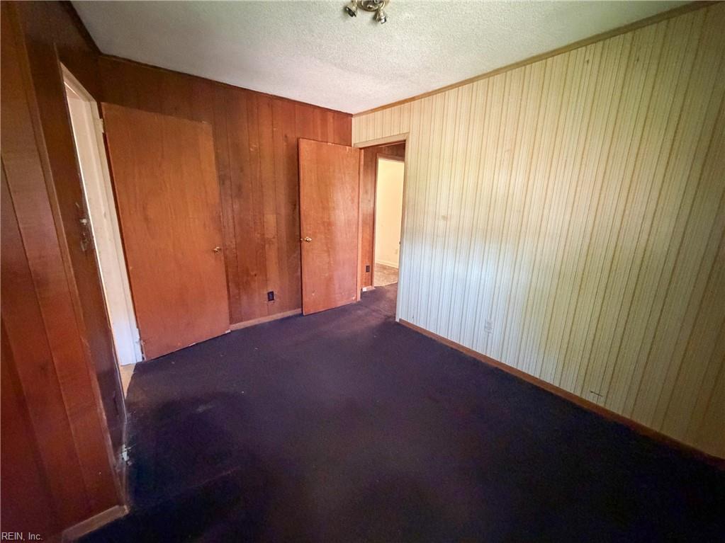 851 Widgeon Rd Property Photo 14