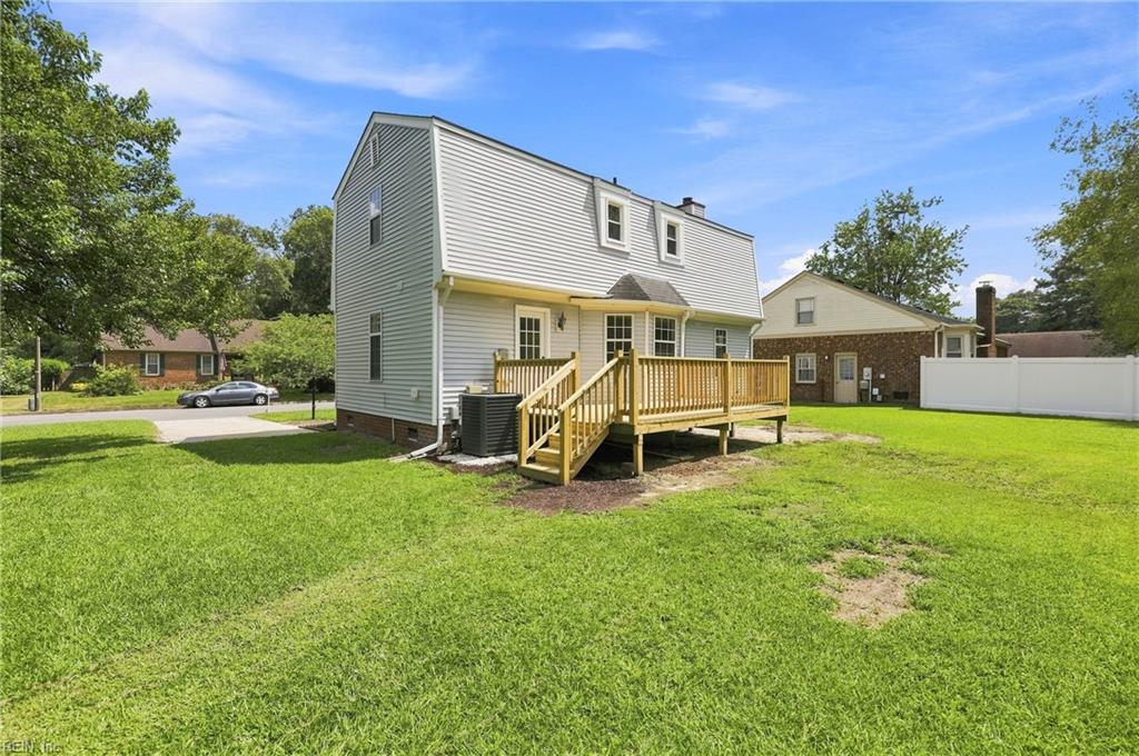 604 Winscott Ct Property Photo 15