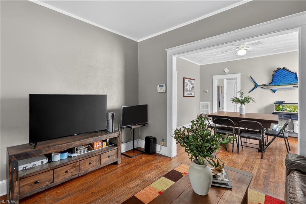 1400 Melrose Pw Property Photo 8